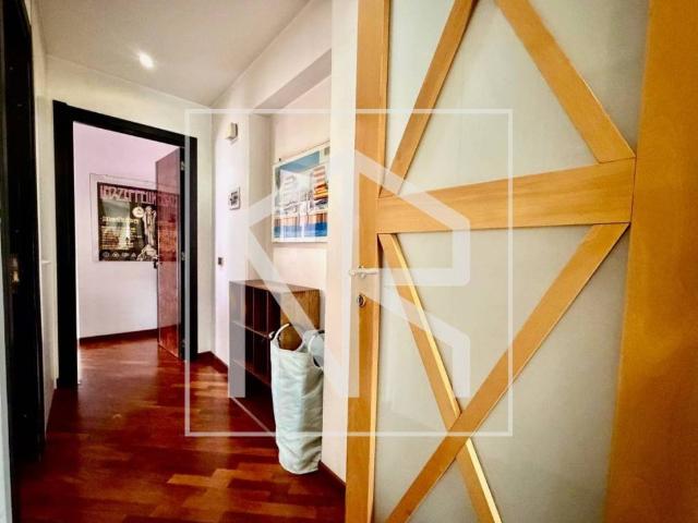 Appartamento in vendita a Roma RM