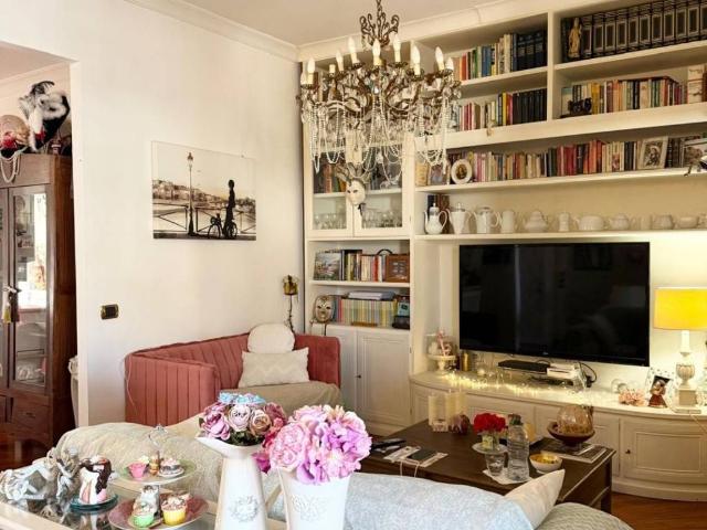 Appartamento in vendita a Roma RM
