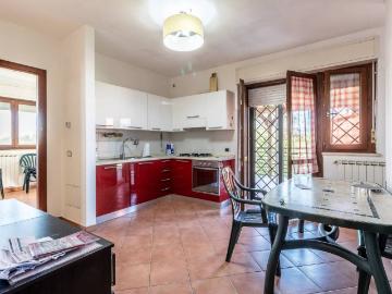Appartamento in vendita a Roma RM