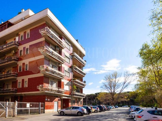 Appartamento in vendita a Roma RM