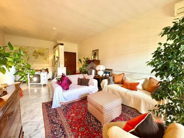 Appartamento in vendita a Roma RM