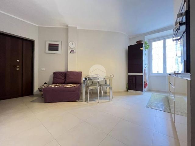 Appartamento in vendita a Roma RM