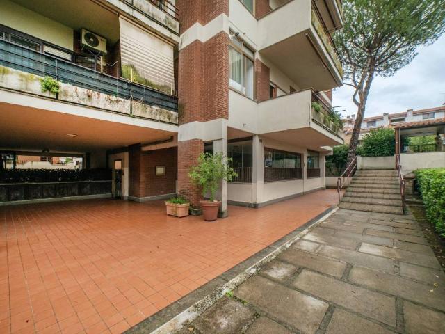 Appartamento in vendita a Roma RM