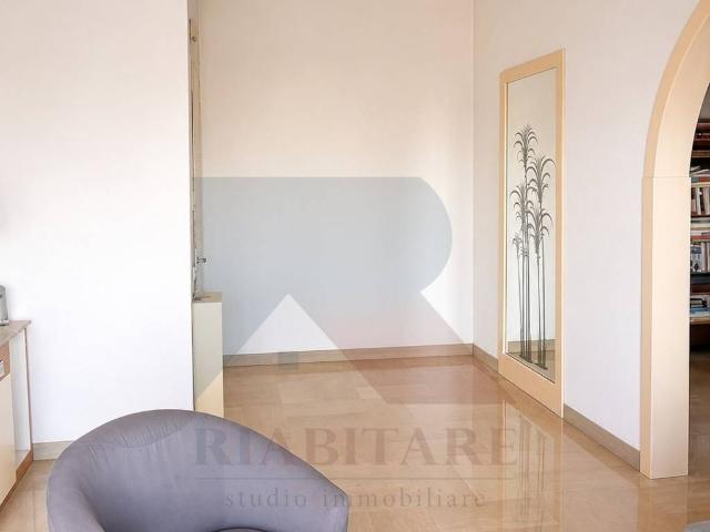 Appartamento in vendita a Roma RM
