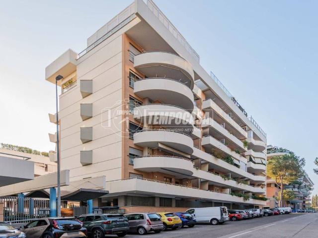 Appartamento in vendita a Roma RM