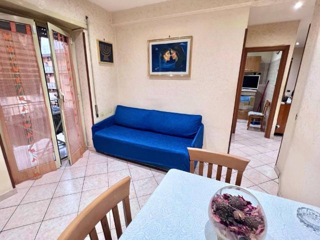Appartamento in vendita a Roma RM