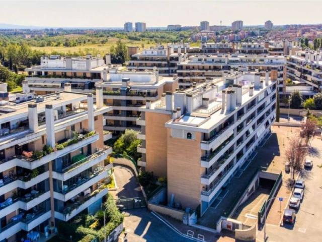 Appartamento in vendita a Roma RM