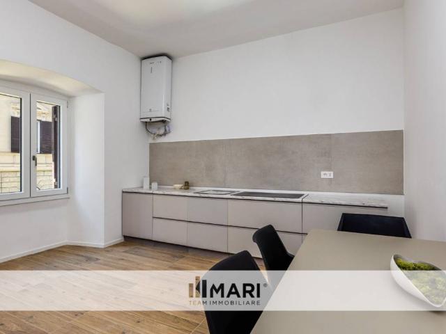 Appartamento in vendita a Roma RM