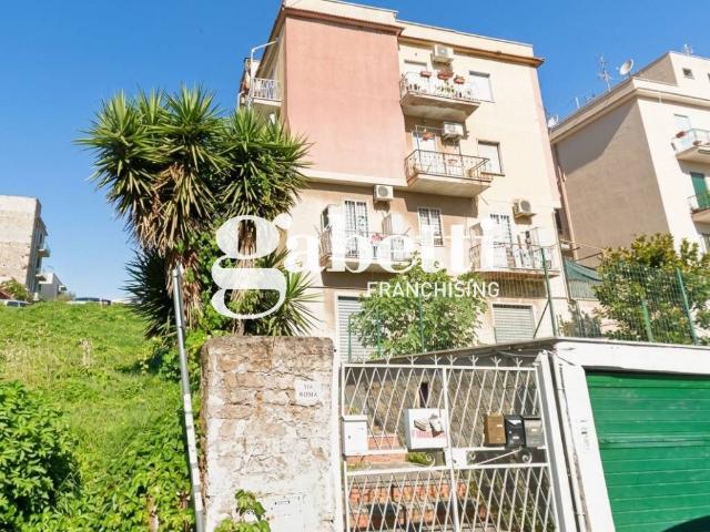 Appartamento in vendita a Roma RM