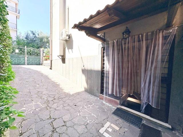 Appartamento in vendita a Roma RM