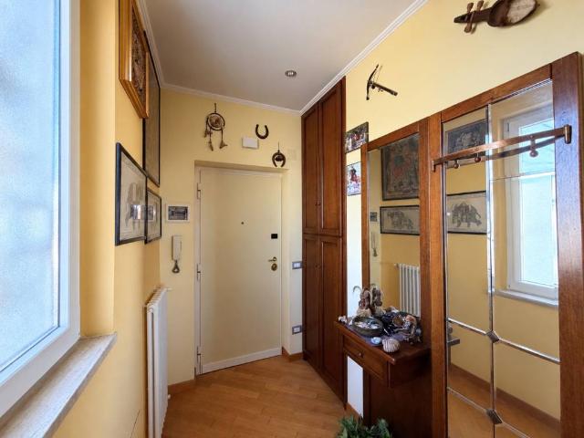 Appartamento in vendita a Roma RM