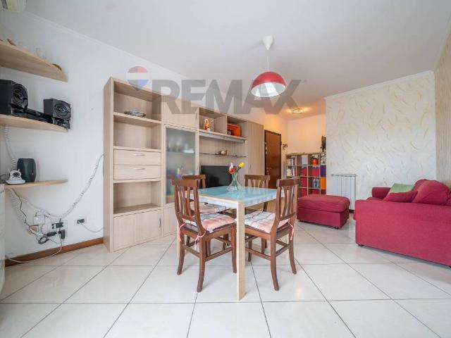 Appartamento in vendita a Roma RM