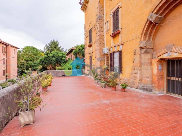 Appartamento in vendita a Roma RM