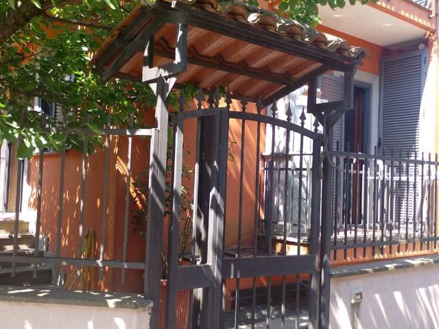 Appartamento in vendita a Roma RM