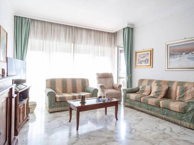 Appartamento in vendita a Roma RM