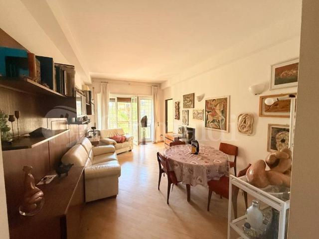 Appartamento in vendita a Roma RM