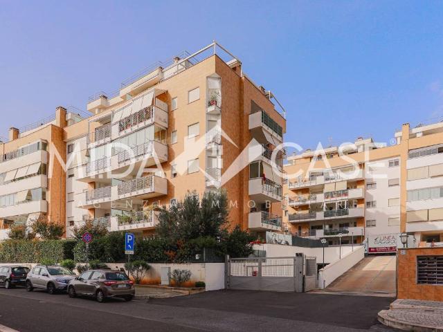 Appartamento in vendita a Roma RM