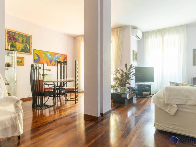 Appartamento in vendita a Roma RM