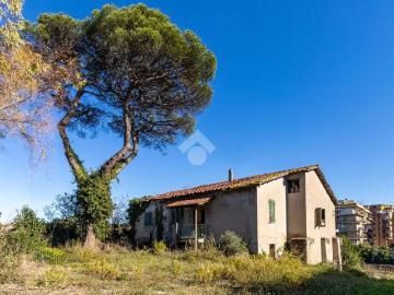 Casa indipendente in vendita a Roma RM