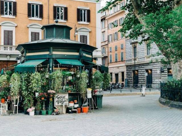 Appartamento in vendita a Roma RM