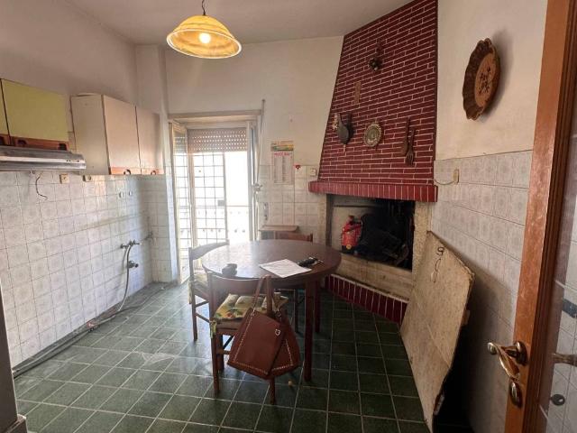 Appartamento in vendita a Roma RM
