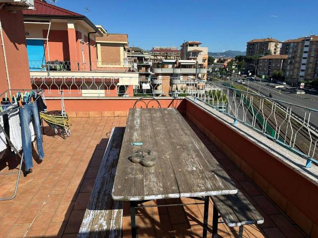Appartamento in vendita a Roma RM