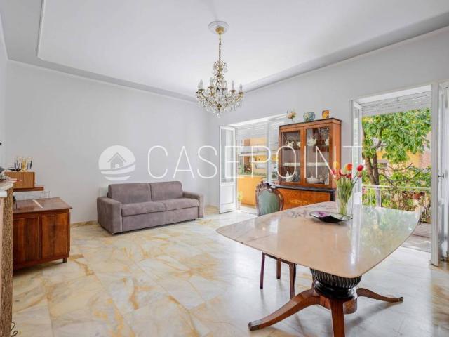 Appartamento in vendita a Roma RM