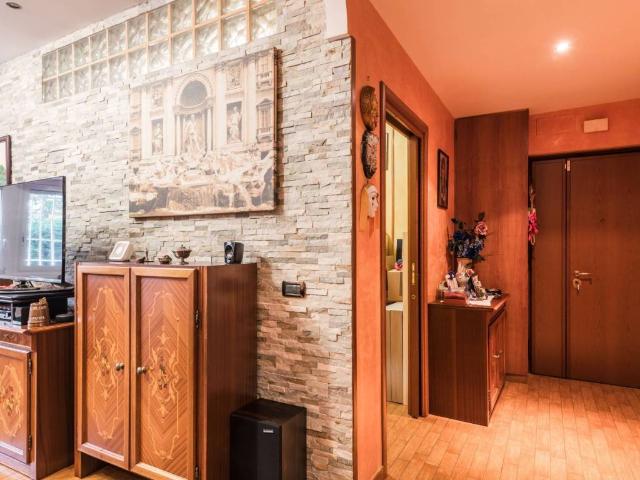 Appartamento in vendita a Roma RM