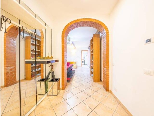 Appartamento in vendita a Roma RM
