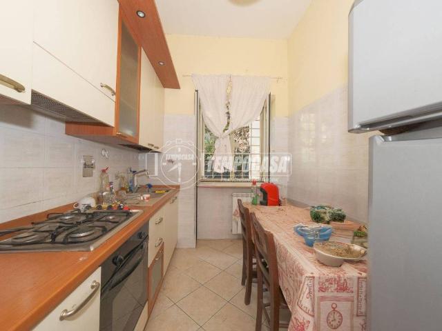 Appartamento in vendita a Roma RM