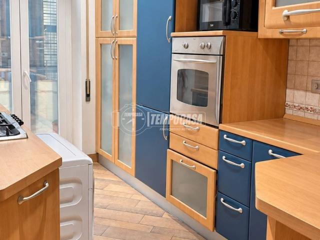 Appartamento in vendita a Roma RM