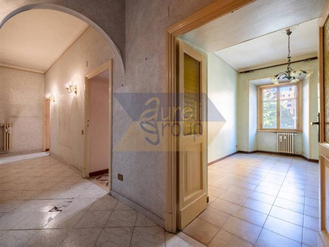 Appartamento in vendita a Roma RM