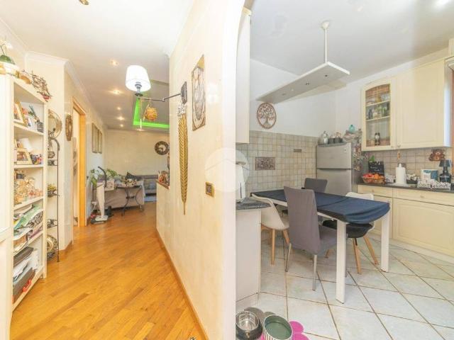 Appartamento in vendita a Roma RM