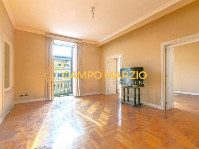 Appartamento in vendita a Roma RM