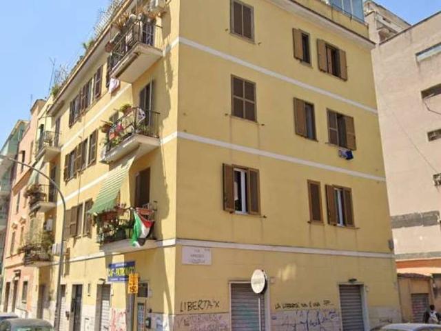 Appartamento in vendita a Roma RM