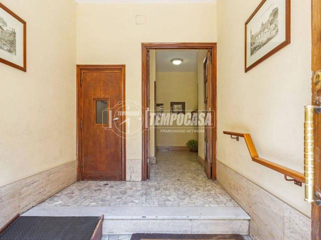 Appartamento in vendita a Roma RM