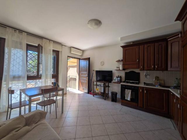 Appartamento in vendita a Roma RM