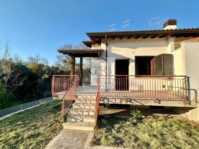 Villa in vendita a Roma RM