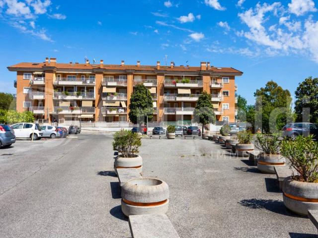 Appartamento in vendita a Roma RM