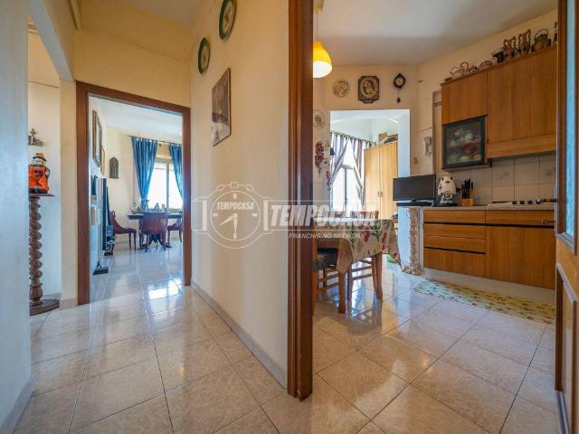Appartamento in vendita a Roma RM