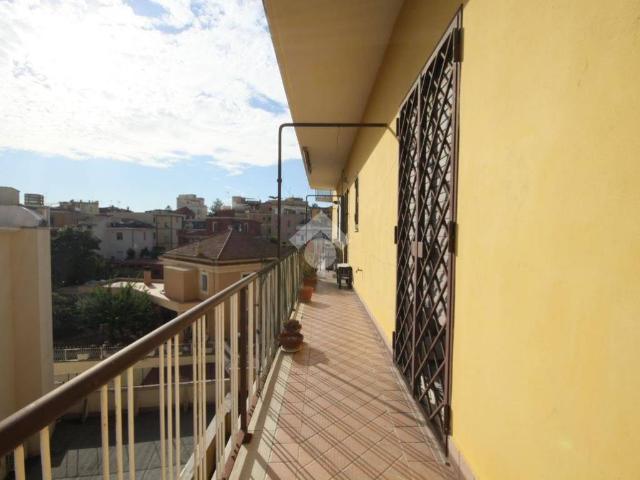 Appartamento in vendita a Roma RM