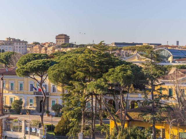 Appartamento in vendita a Roma RM