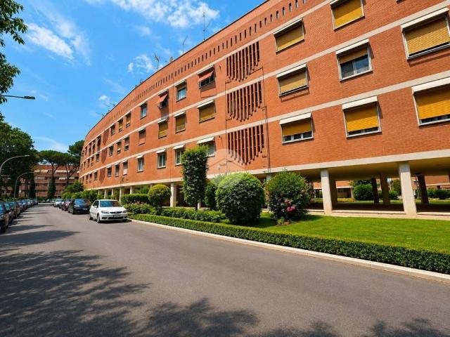 Appartamento in vendita a Roma RM