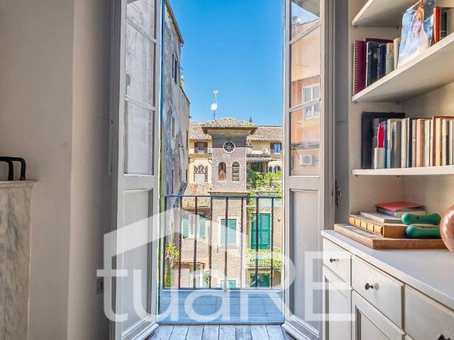 Appartamento in vendita a Roma RM