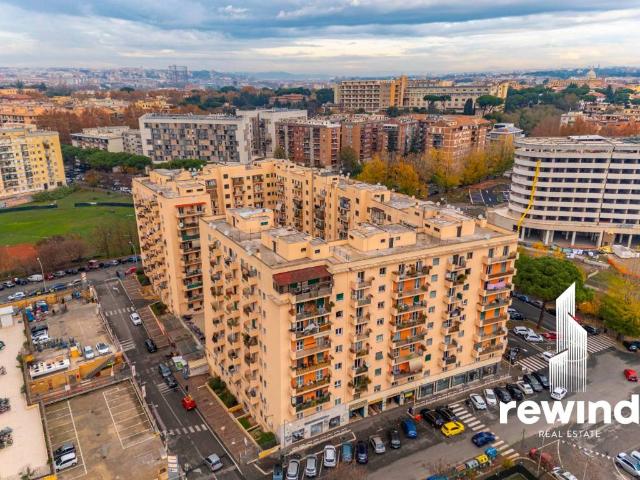 Appartamento in vendita a Roma RM