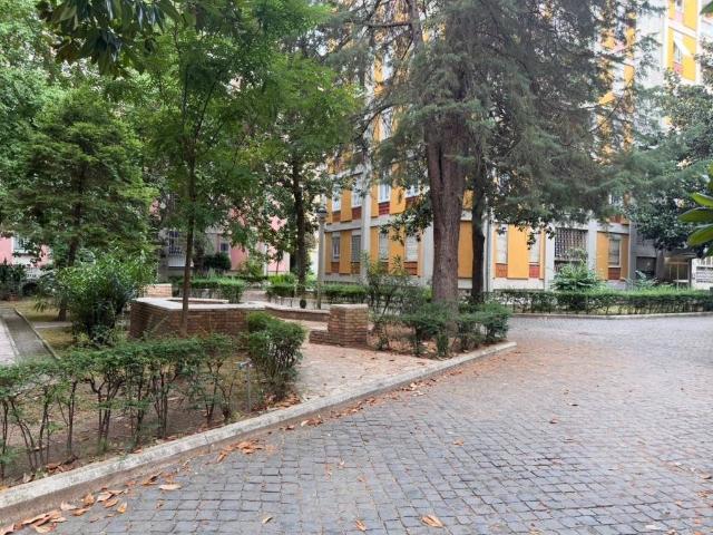 Appartamento in vendita a Roma RM