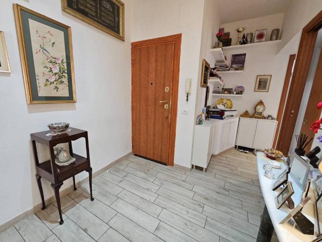 Appartamento in vendita a Roma RM