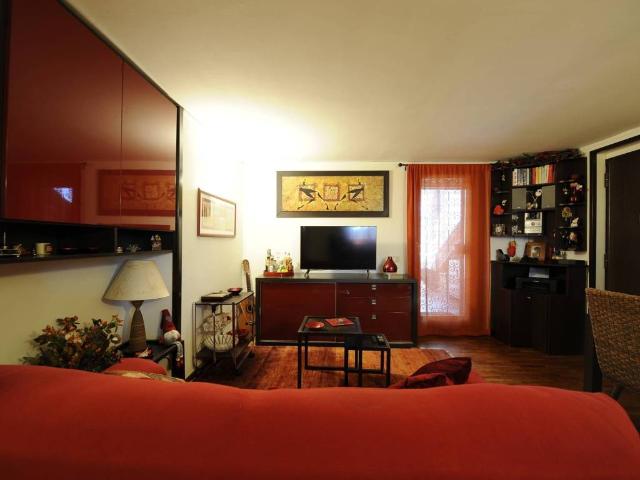 Appartamento in vendita a Roma RM