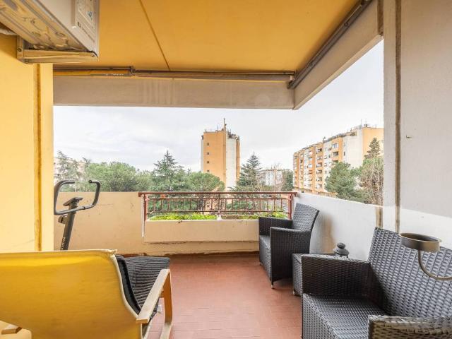 Appartamento in vendita a Roma RM