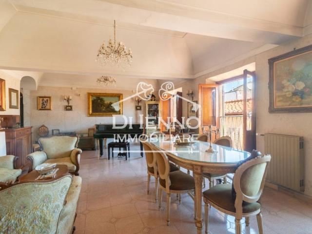 Appartamento in vendita a Roma RM